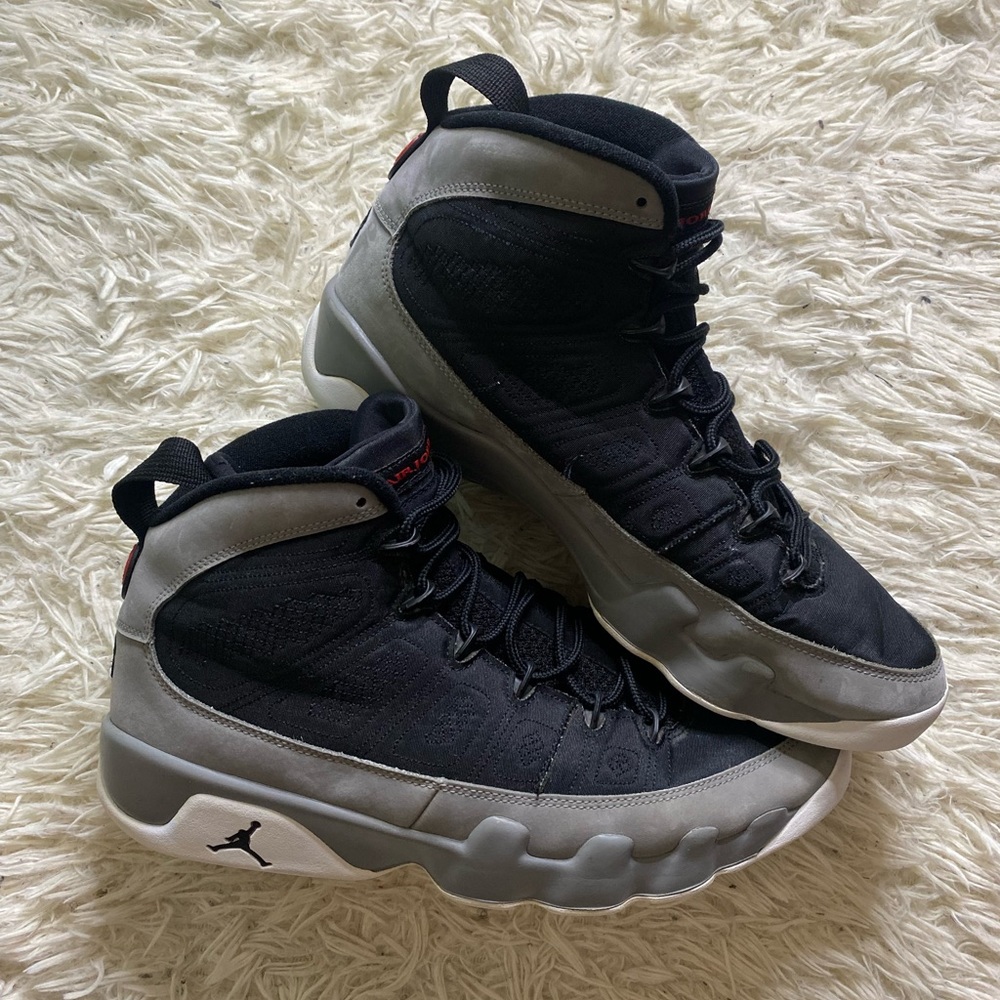 Jordan 9 particle gray Sz 12
